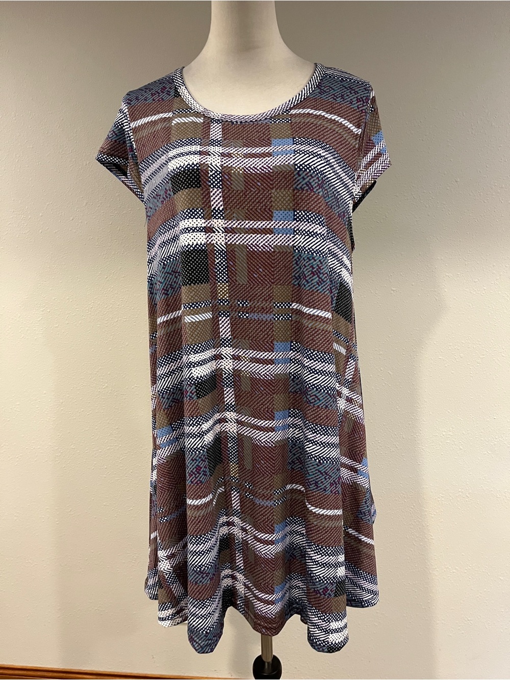 Arianna Brown Plaid Short-Sleeve Swing Dress size extra large